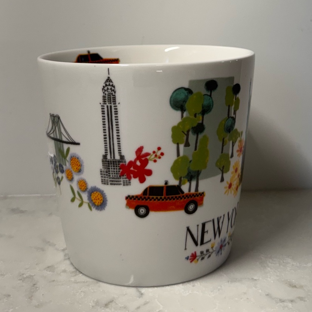 New York Cityscape White Mug Grace Teaware - Picture 4 of 7